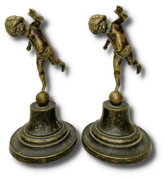 Bronzové sošky Amorků 2ks